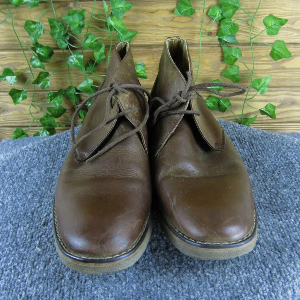 St. John's Bay Men's 11 Brown Leather Chukka Desert Ankle‎ Boots Lace-Up